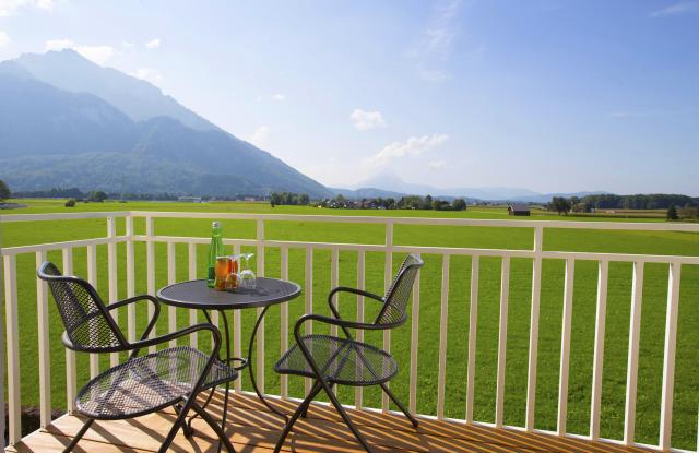 Verkehrsgünstige & ruhige Lage