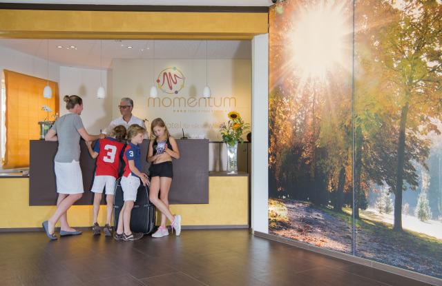 Top-Gründe für eine Zwischenübernachtung im Hotel Momentum